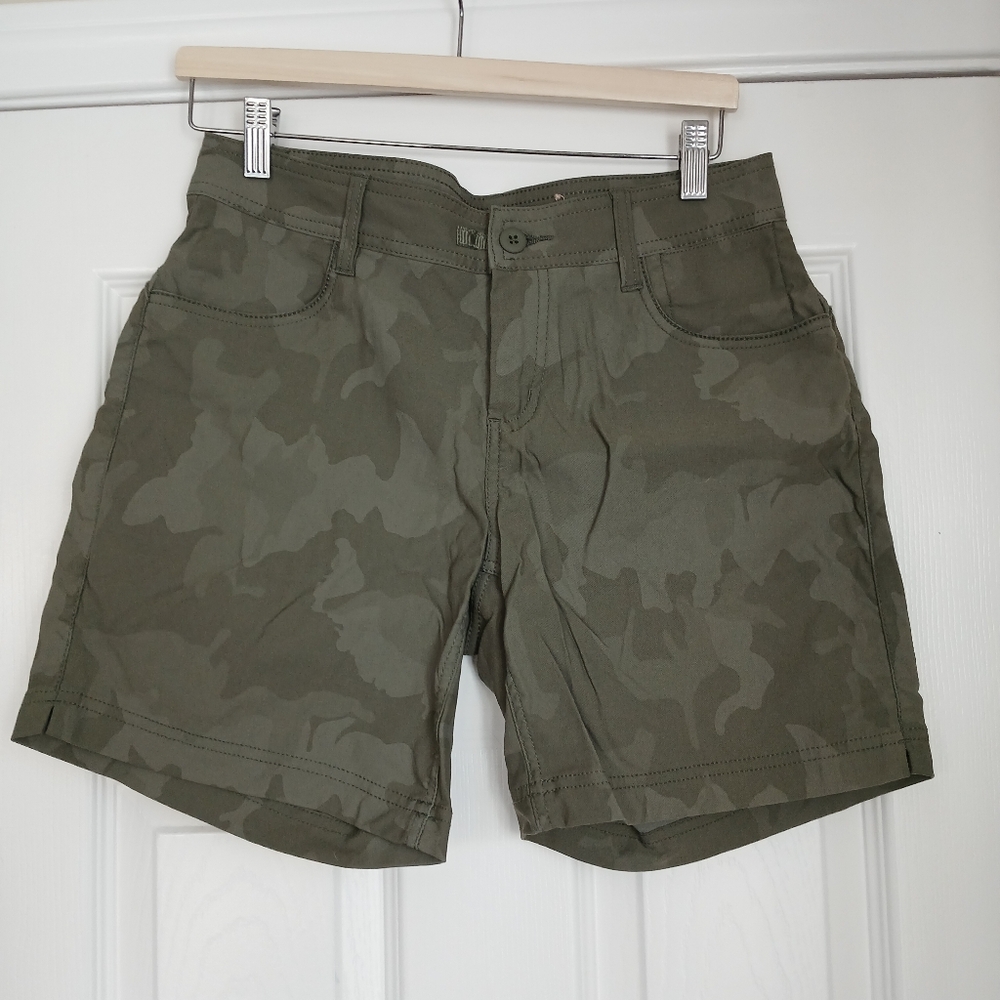 Prana Halle Olive Green Standard Fit Shorts